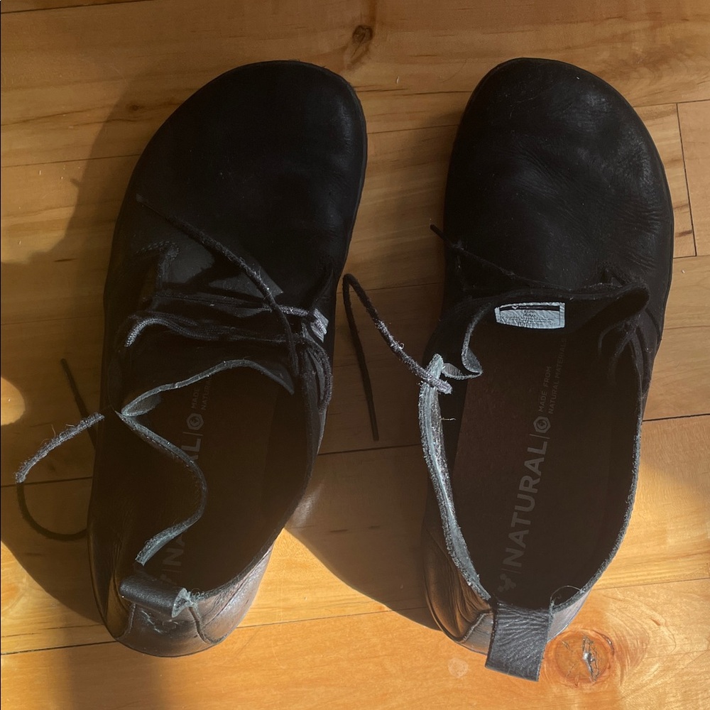 Black Men's Vivo Natural leather boots